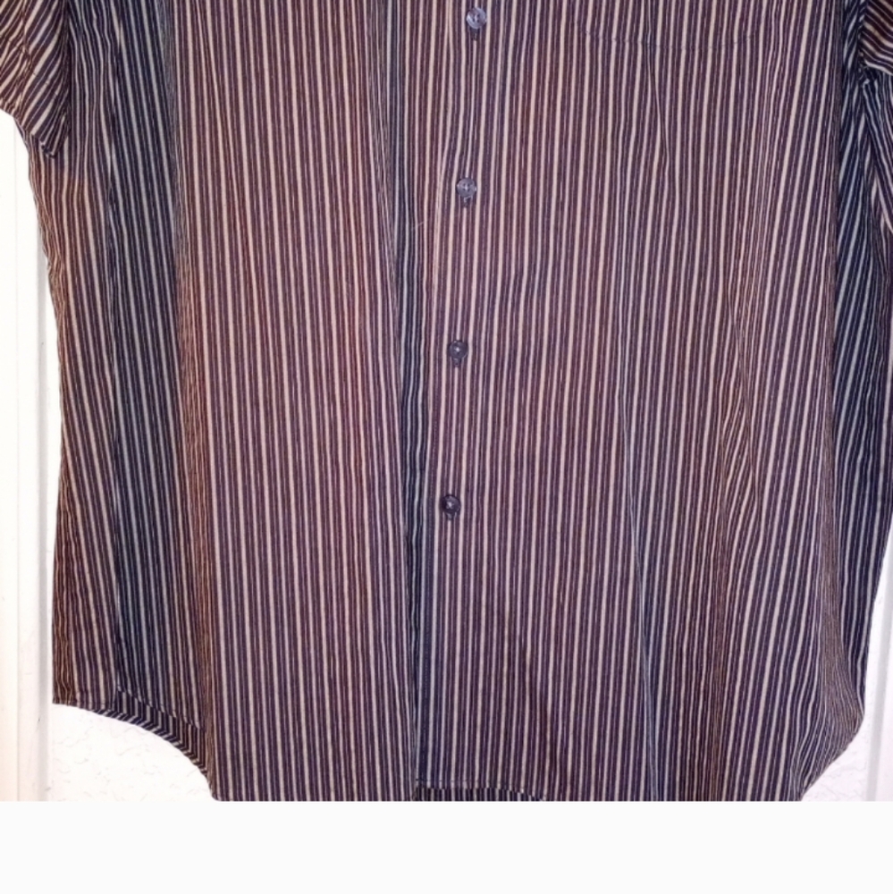 Men's Big and Tall Button Down Shirt - Picture 3 of 6